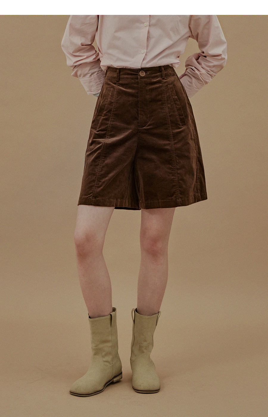 Chief Corduroy Half Pants Chikkuz n/a.