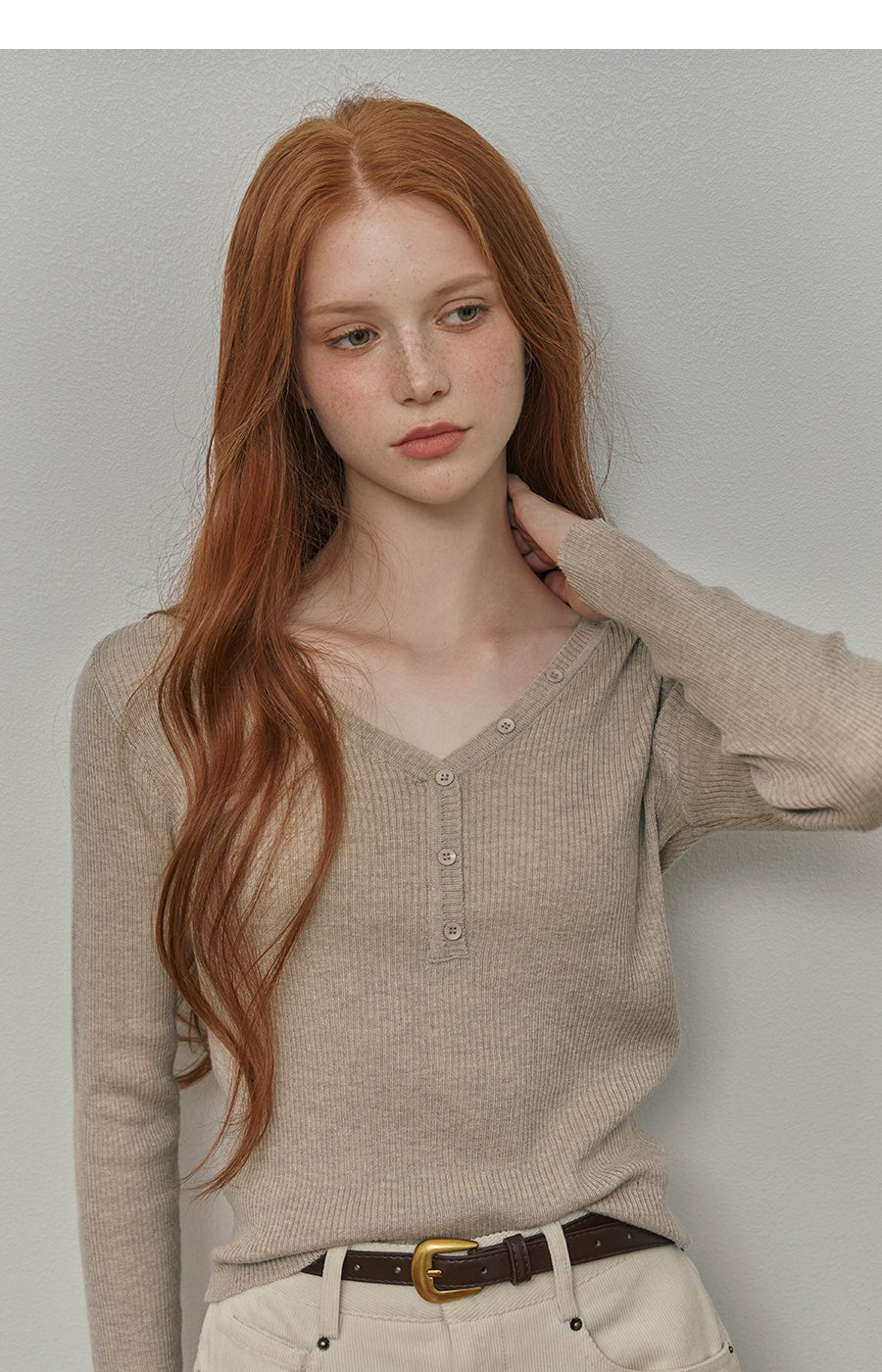 Gomez Button Knit Chikkuz n/a.