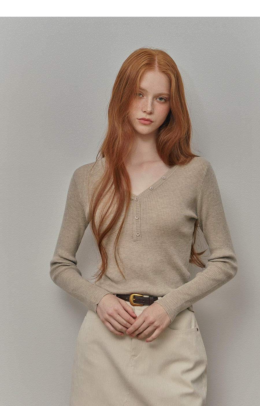 Gomez Button Knit Chikkuz n/a.