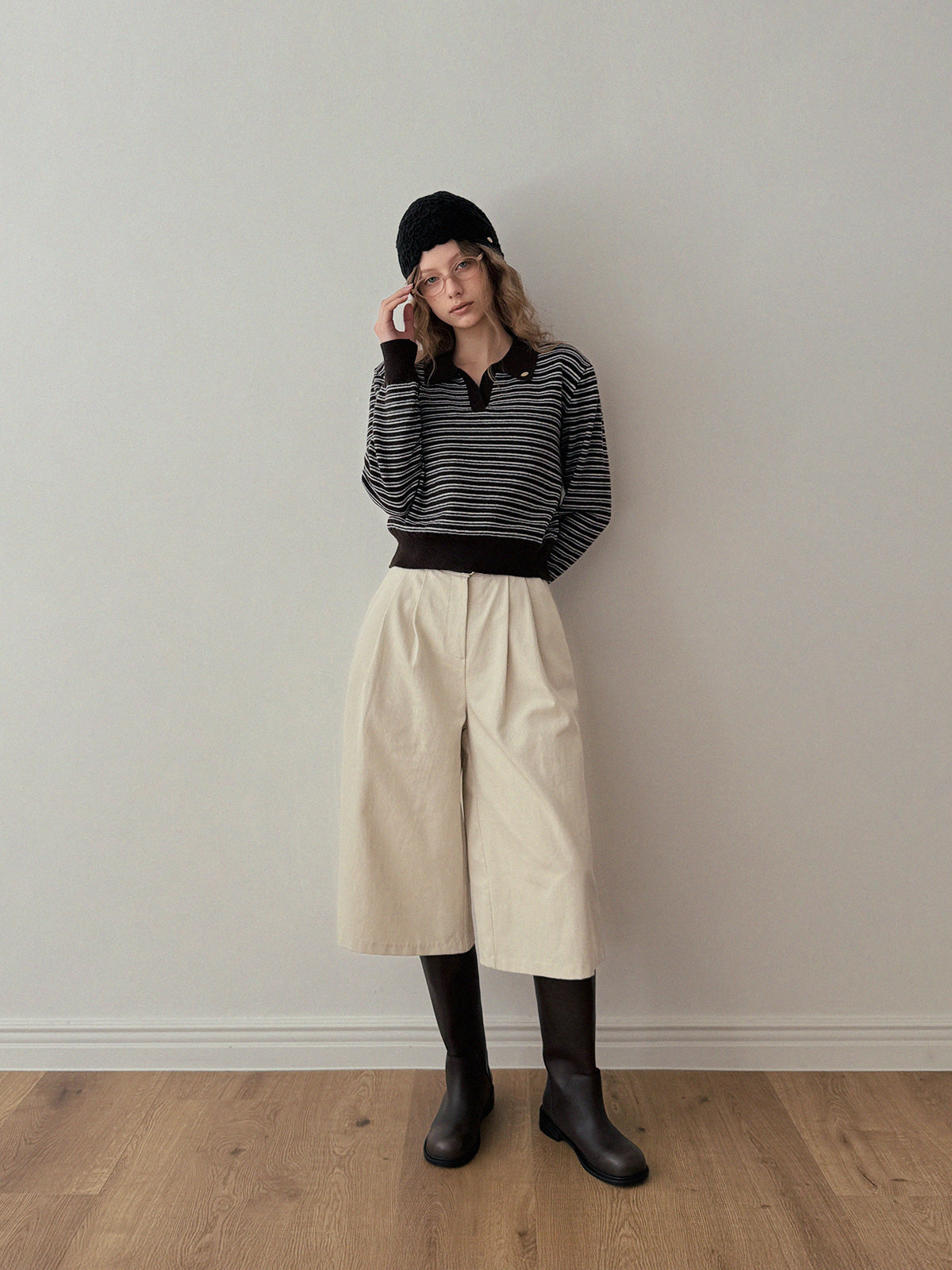 Corduroy Pintuck Bermuda Pants  Chikkuz  n/a.