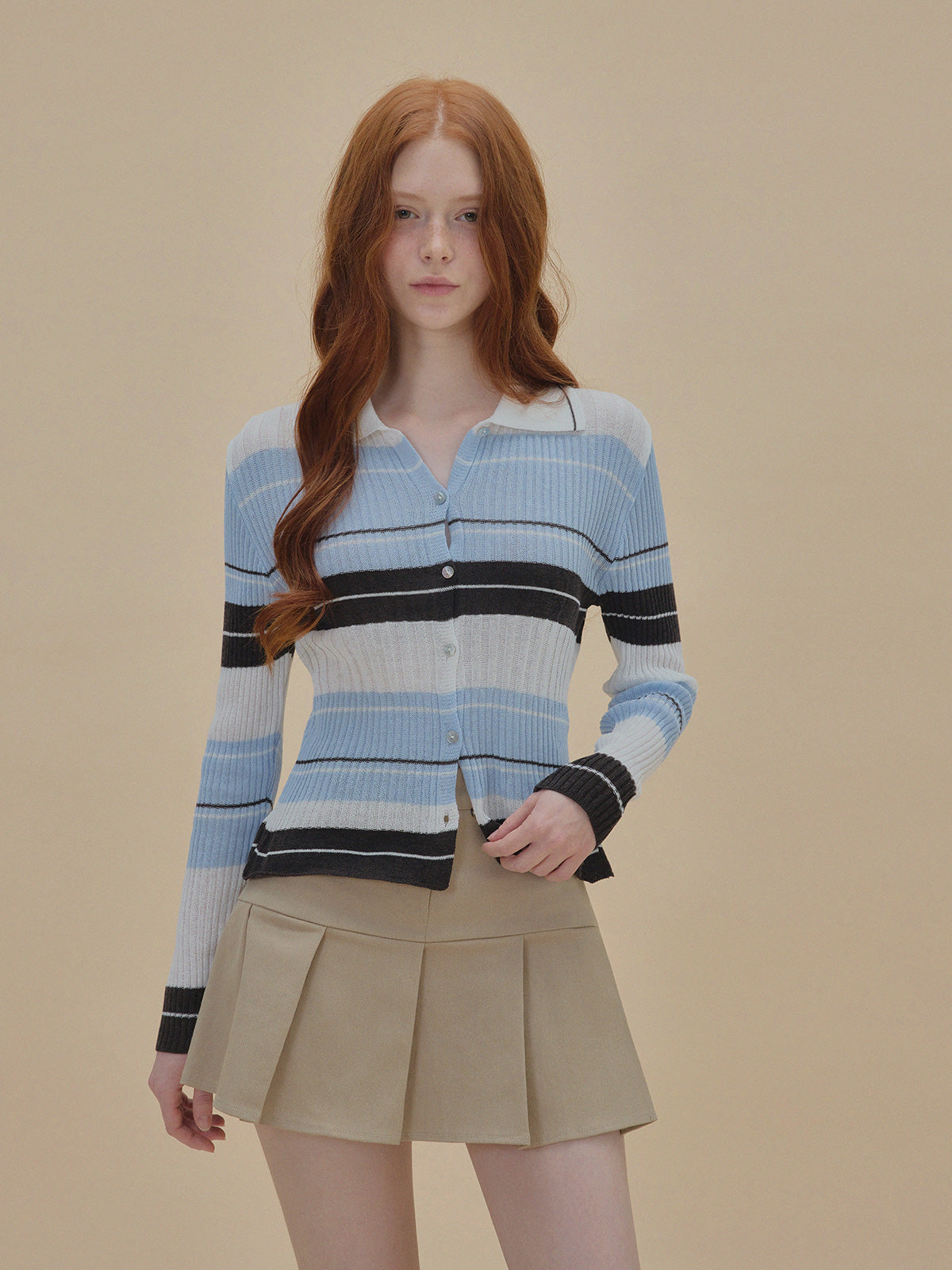 Polt Contrast Collar Stripe Knit  Chikkuz  n/a.
