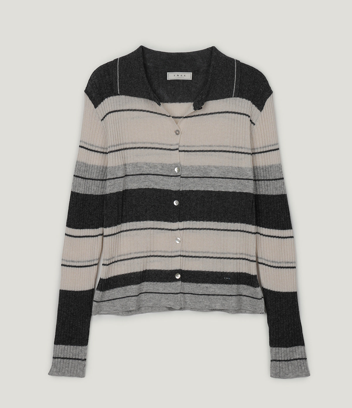 Polt Contrast Collar Stripe Knit  Chikkuz  n/a.