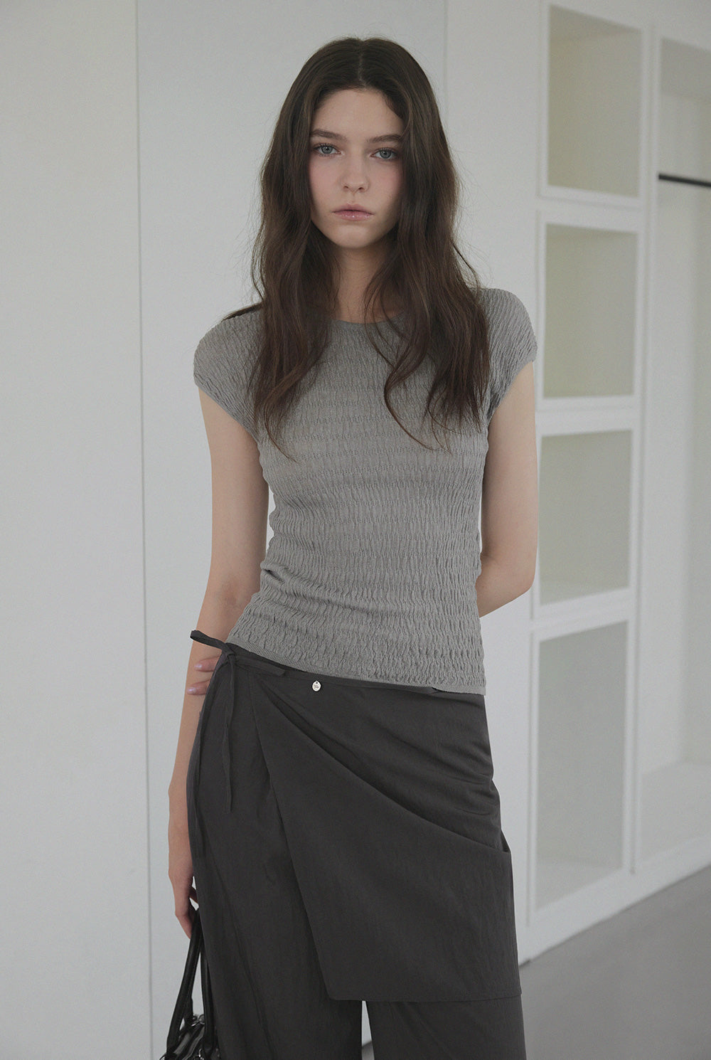 Morini Back-Slit Pleated T-Shirt  Chikkuz  n/a.