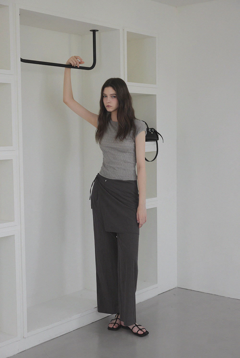 Morini Back-Slit Pleated T-Shirt  Chikkuz  n/a.
